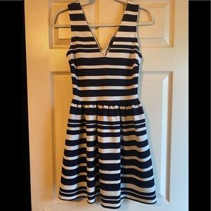 Bloomingdales | Aqua - Navy/White Dress